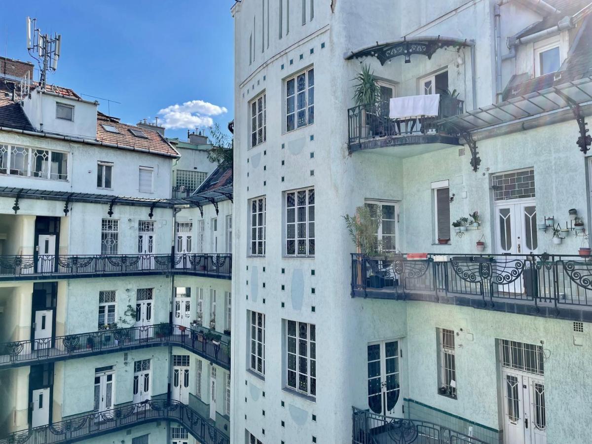Jolan Suite Budapest Extérieur photo
